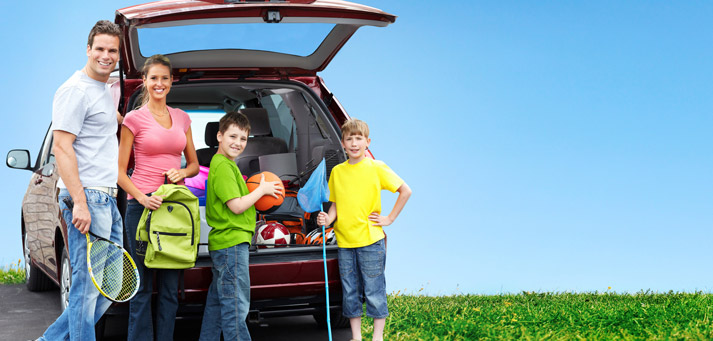 family heading out on a road trip